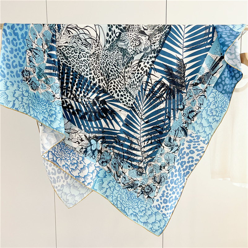 Travel Accessories Designer - Lion Print Silk Scarf Luxury Designers