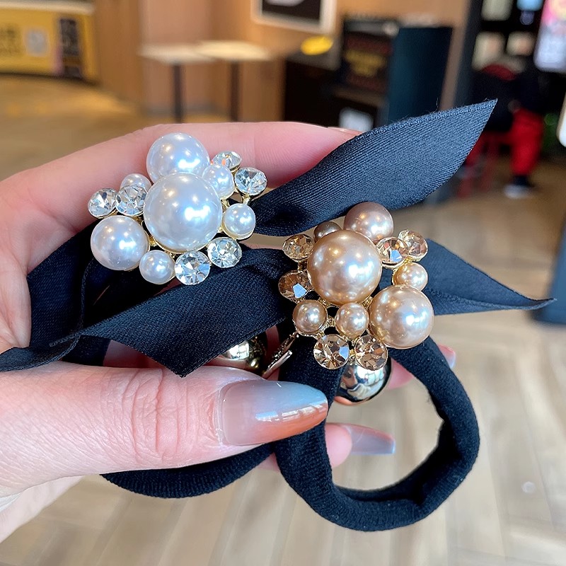 Elegant Pearl Bow Hair Tie, Sw - đánh giá và giá Travel Accessories Bunnings