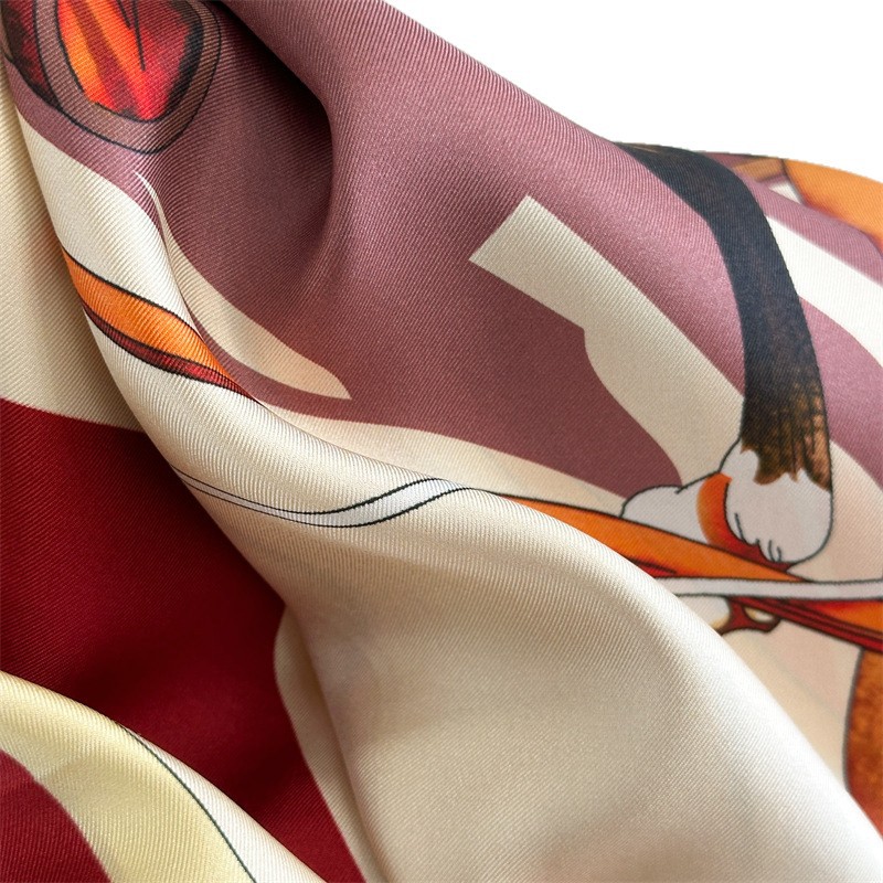 Horse Silk Scarf Luxury Design - đánh giá và giá Travel Accessories Designer