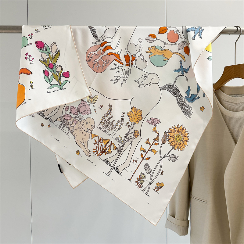 AB Faced Print Silk Scarf 18MM - đánh giá và giá Travel Accessories Designer