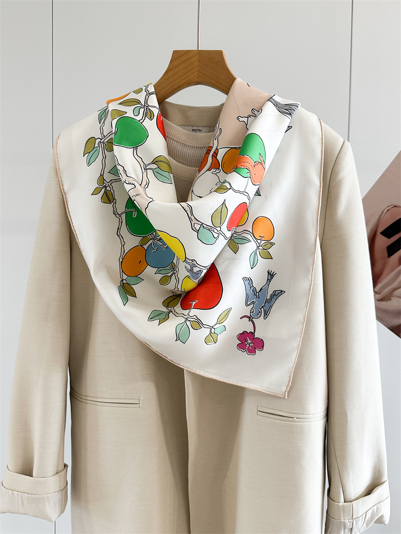 AB Faced Print Silk Scarf 18MM - đánh giá và giá Travel Accessories Designer