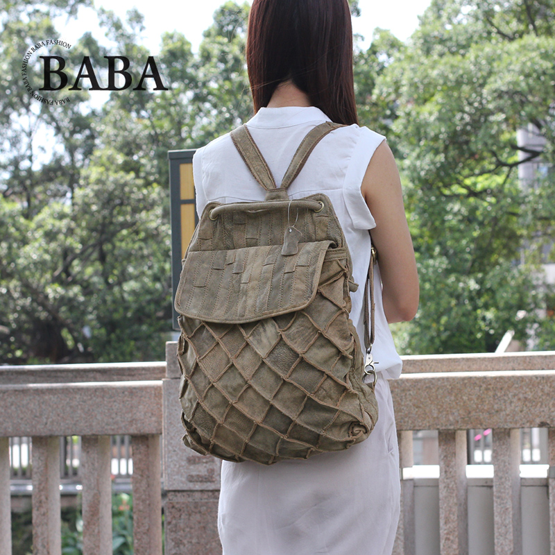 New European/American Backpack - đánh giá và giá Travel Accessories Holder