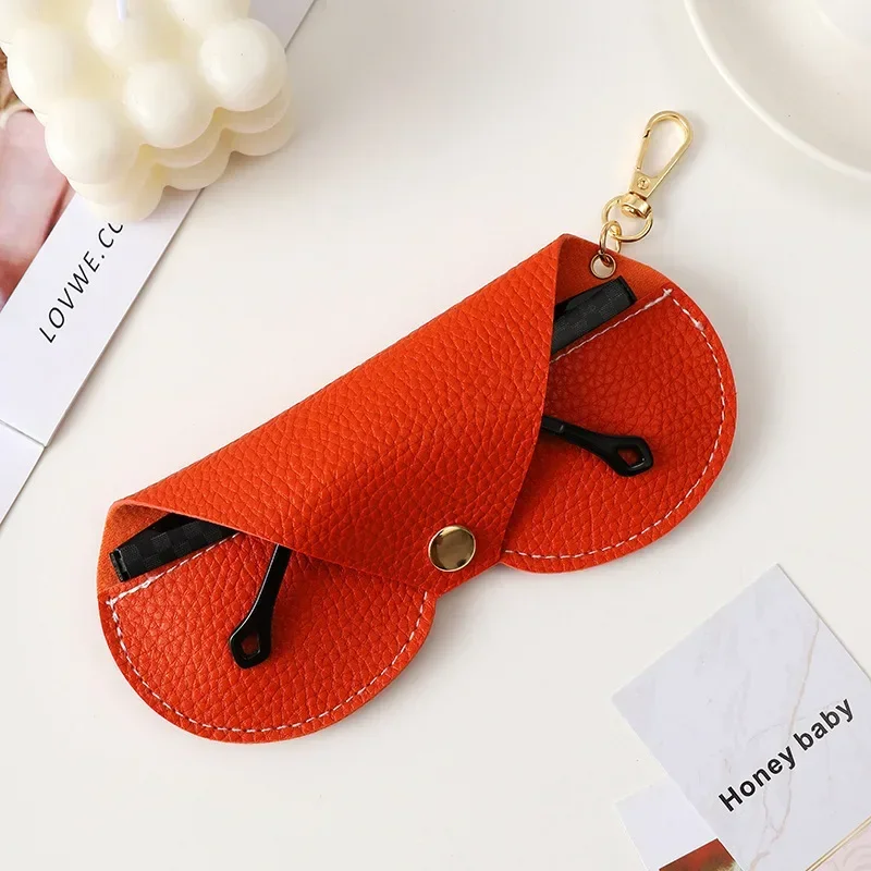Litchi Embossed Glasses Cover  - đánh giá và giá Travel Reading Accessories