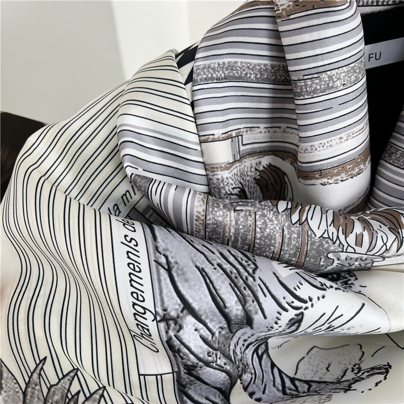 Large Silk Scarfs Brands Desig - đánh giá và giá Travel Accessories Designer
