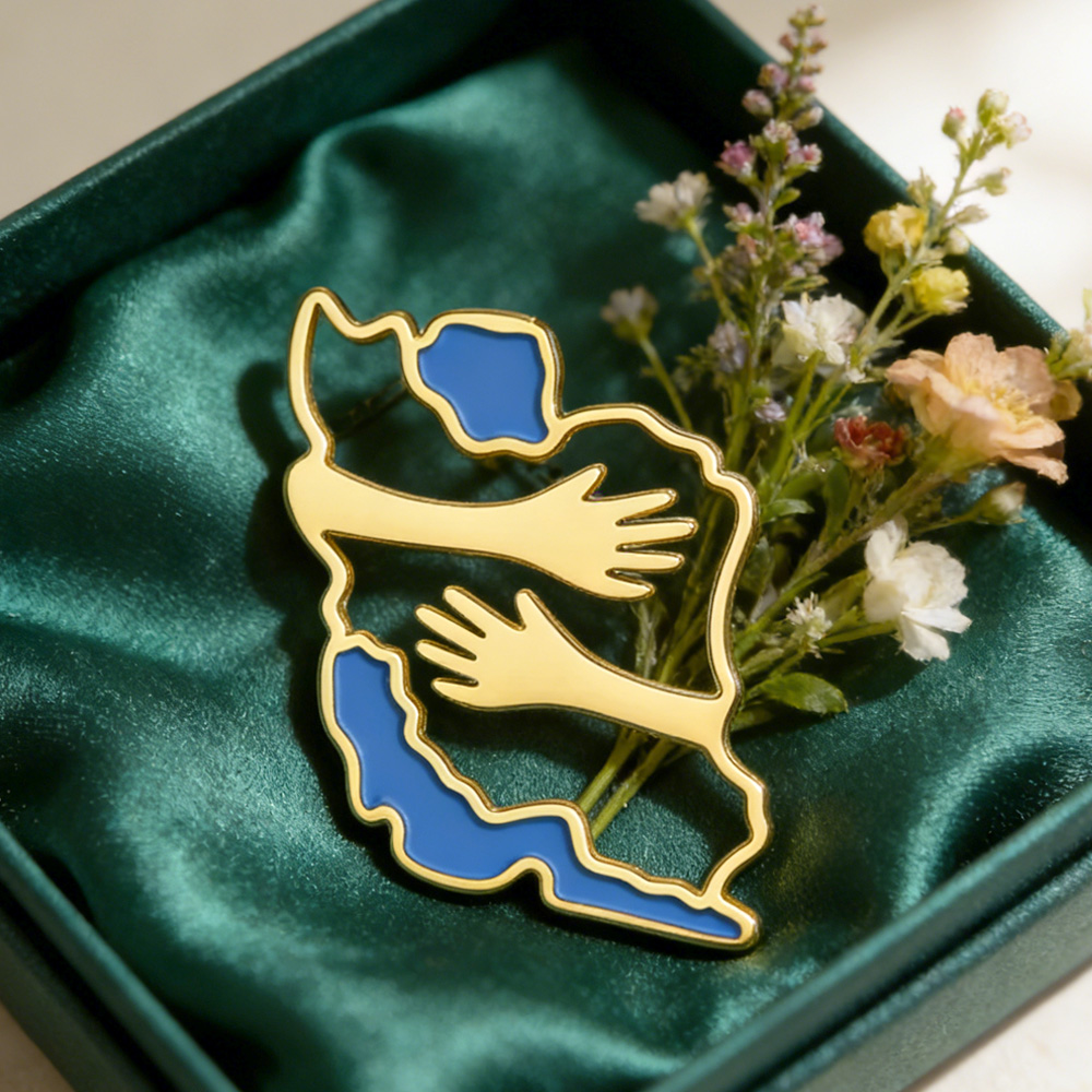 Dawapara Iran Map Shape Brooch - đánh giá và giá Travel Accessories Gift Set